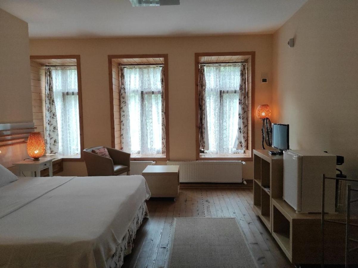 Camlihemsin Tasmektep Hotel Esterno foto