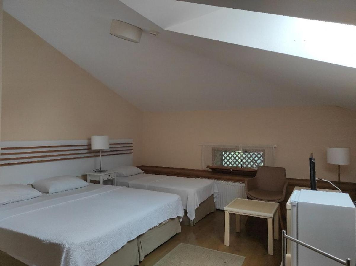 Camlihemsin Tasmektep Hotel Esterno foto